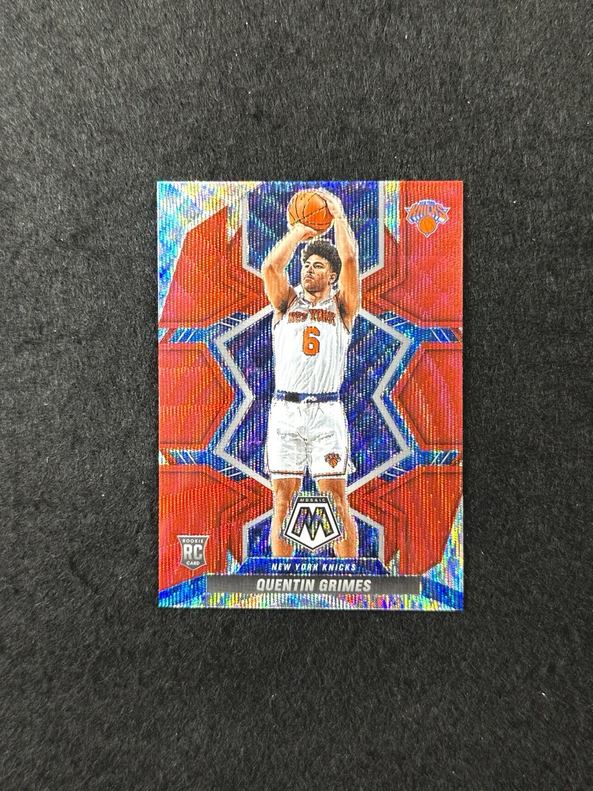 2021-22 Panini Mosaic Quentin Grimes Red Wave Rookie SP RC #223 New York Knicks
