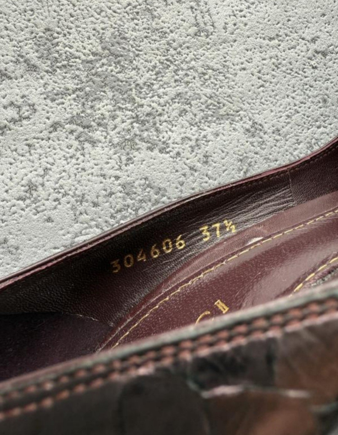 Authentic GUCCI Python Snakeskin & Suede Pumps | … - image 7