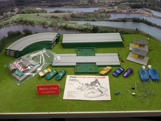 Arnold Konvolut verschiedene Streckenteile Controller etc (HL) K0319