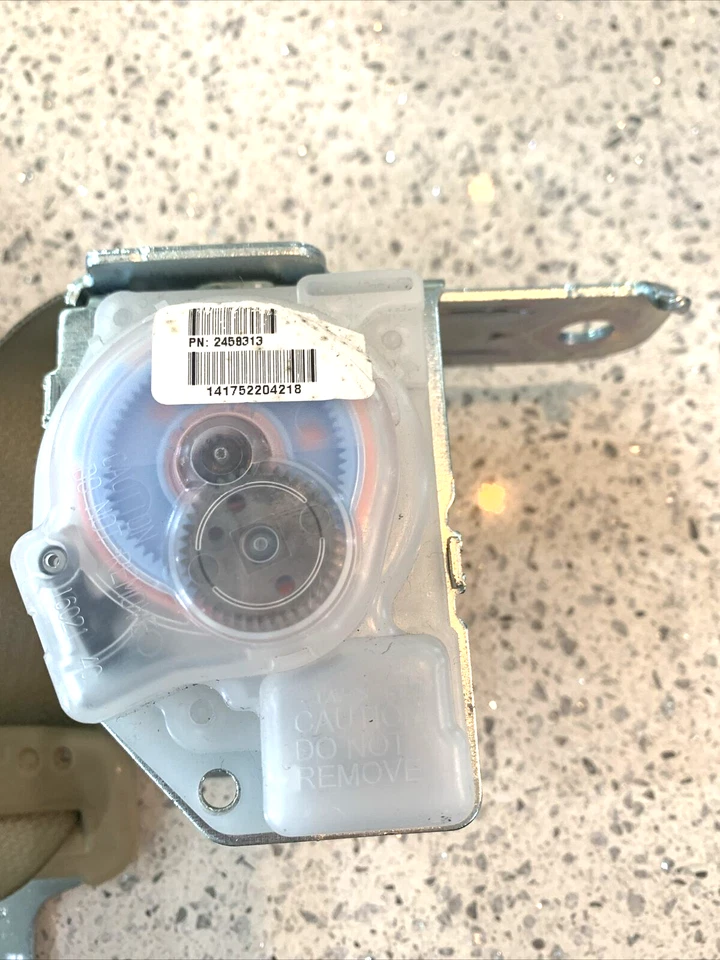 CINTURÓN DE SEGURIDAD TRASERO IZQUIERDO TOYOTA AVALON LIMITED OEM 13 14 15 16 17 18 Foto 2 de 4