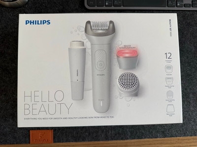 Epilierer Philips Beauty Set BRE749
