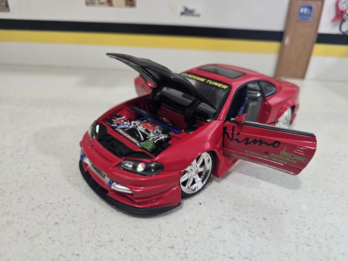 Kentoys Extreme Tuner 1:24 Scale Diecast Car Nissan Silvia S15 Red
