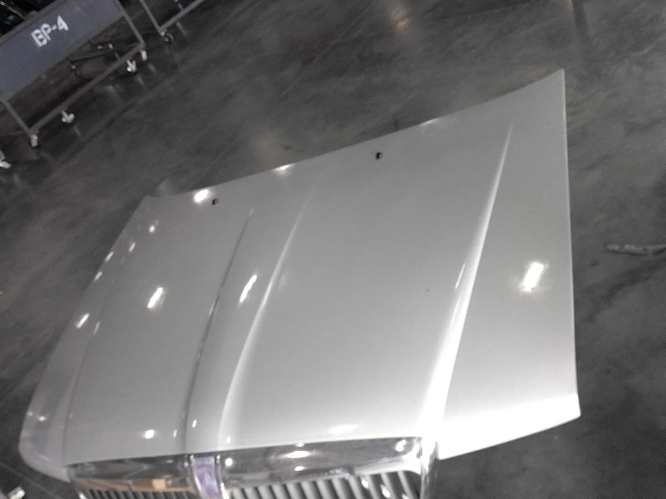 Capucha usada se adapta a: Lincoln Navigator 1999 grado A Foto 2 de 4