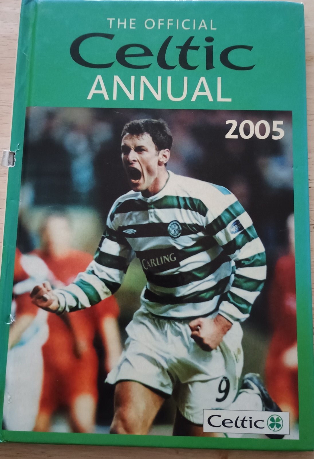 The Official Celtic Football Club Annual 2005 GLASGOW CELTIC