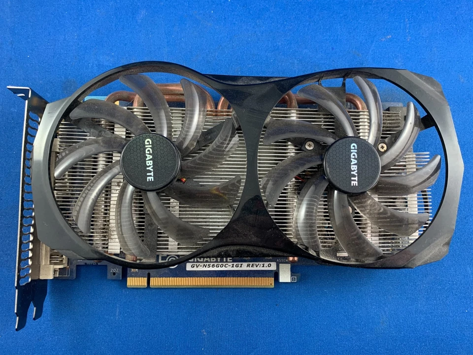 GeForce GTX 560, 1GB GDDR5, 256BIT, HDMI, Gigabyte GV-N56GOC-1GI, WORKING - Image 3 of 4