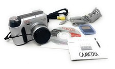 Olympus C-700 Ultra Zoom 10X Digital Camera w/ Card, Cords, CD. TESTED