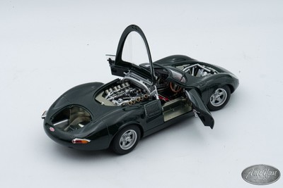 AUTOart Jaguar XJ13 1/18