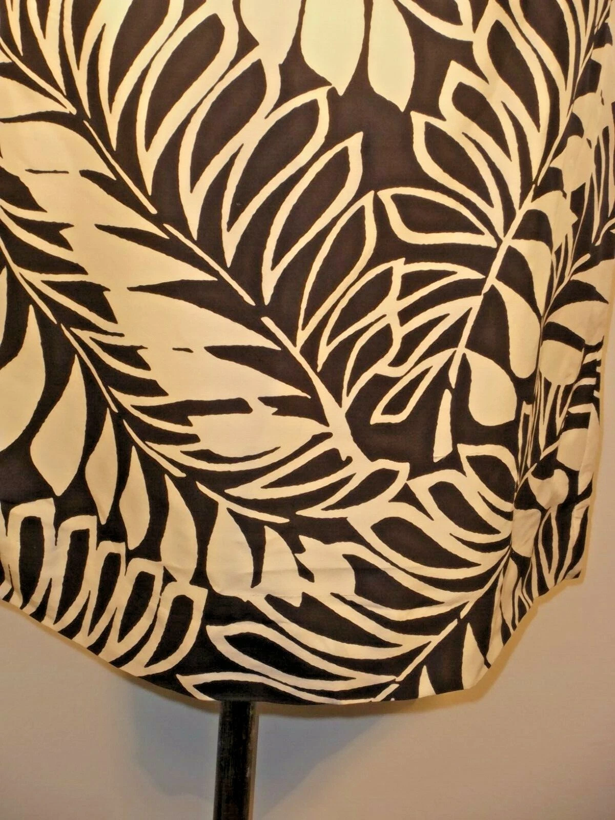 Abito smanicato Kate Spade Stella bianco e nero stampa foglia seta 4 cerniera posteriore