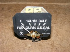 Piper US Gal 755-497 Fuel Gauge NOS Aircraft (a) Piper US Gal 755-497 Fuel Gauge NOS Aircraft (a)