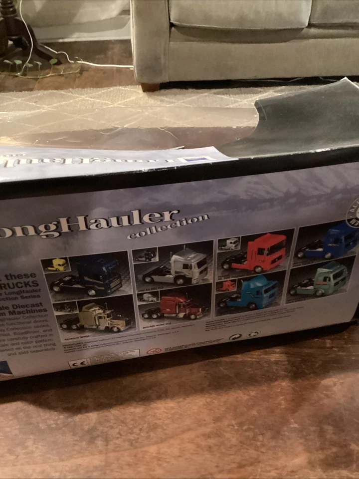 Newray Longhauler Collection Peterbilt Model 379 - Image 4 of 4