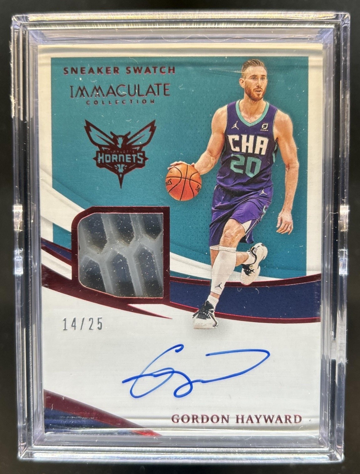 2020-21 Immaculate Gordon Hayward Sneaker Signatures Red Auto Autograph #/25 view 1