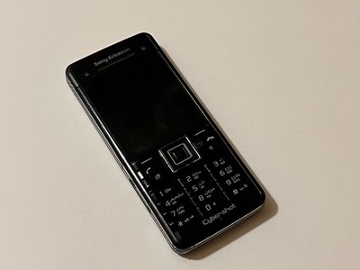 Sony Ericsson C902 Black color Vintage Cell phone Untested