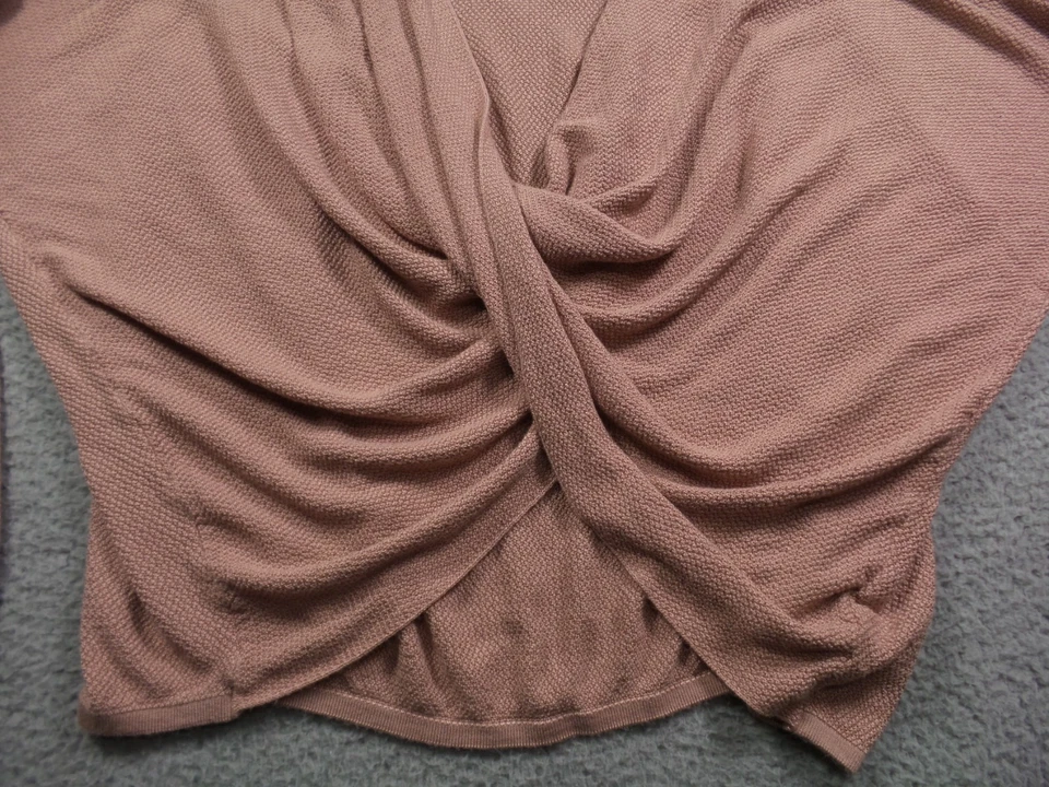 Suéter prAna Mujer Talla Mediana Rosa Narciso After Yoga Manga Larga Twist Foto 2 de 4