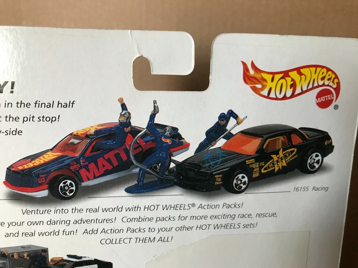 Vintage 1996 Hot Wheels Action Pack NASCAR Racing T-Bird and Buick