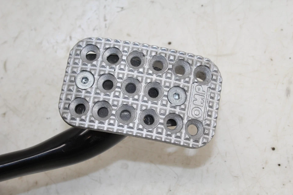 2010-2020 Nissan 370z M/T Brake Pedal CL56 - Image 2 of 4