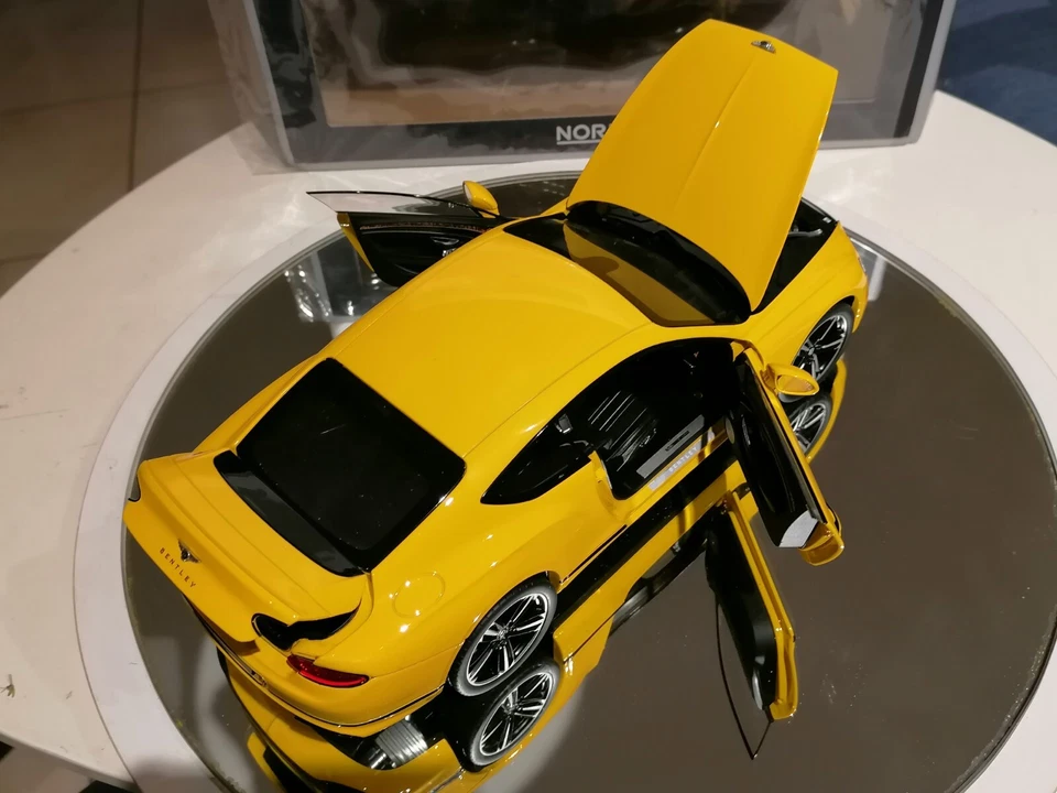 Norev 1/18 Bentley Continental GT 2018 Monaco Yellow MINT with Box - Immagine 4 di 4