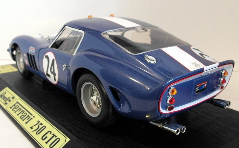 Revell 1/12 Scale Diecast 08855 - Ferrari 250 GTO N3987GT #24 - Blue - Image 2 of 4