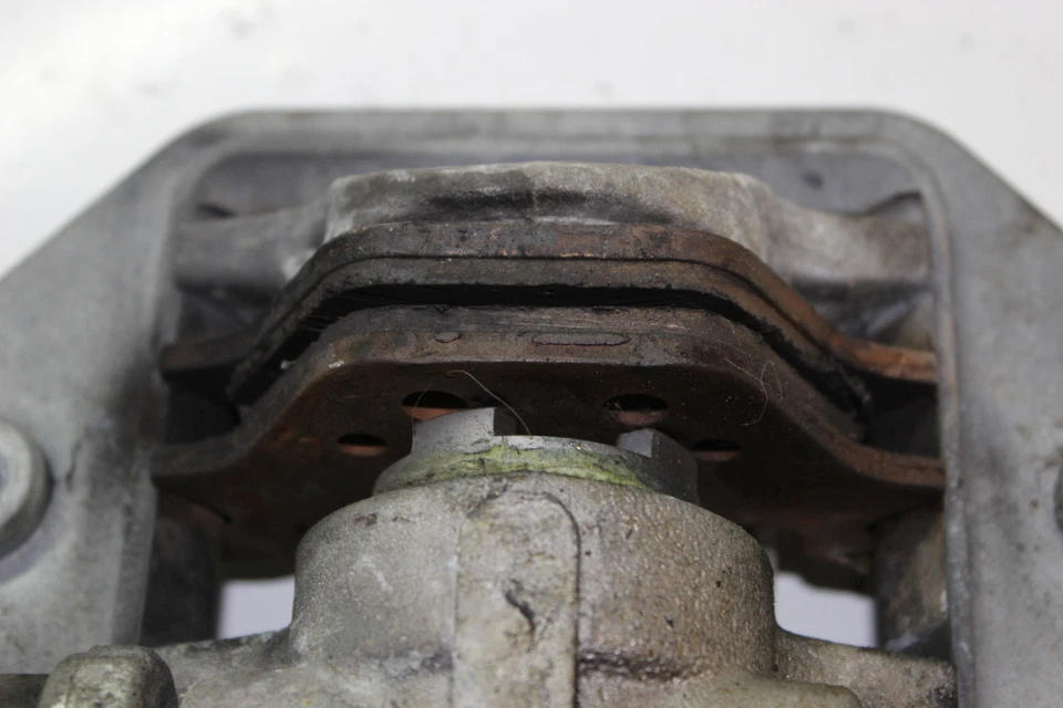 1996 POLARIS RMK 500 КАРБЮРАТОР ТОРМОЗ СУППОРТ - Изображение 2 из 4