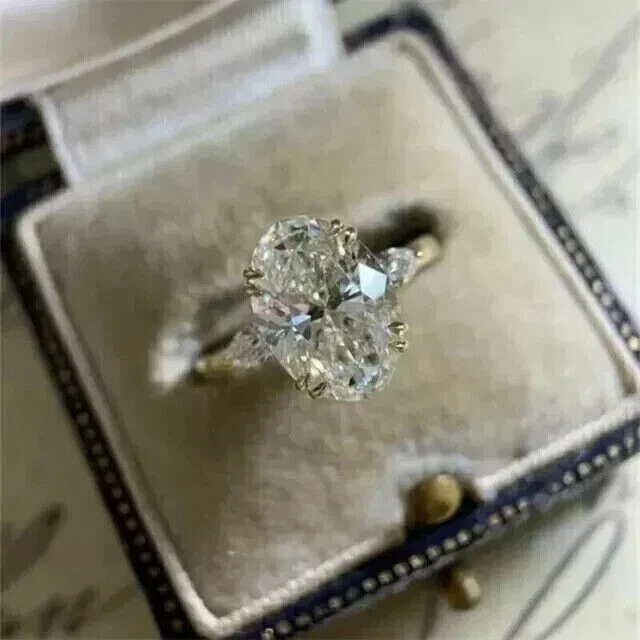 Anillo de compromiso enchapado en oro amarillo 925 moissanita real de 2 quilates corte ovalado VVS1 7 8 Foto 4 de 4