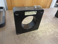 Square D Current Transformer 100R-302 Ratio 3000:5A 600V 25-400Hz 10kV BIL Used