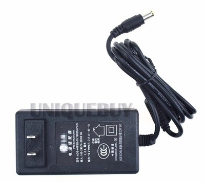 AC Power Adapter Charger 19V 1.3A For     ADS-40FSG-19 19025GPCN T5505 YS *uq