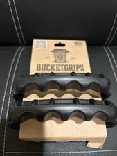 BucketGrips Clip-On Handles (2-Count) BG1000BLK1 BucketGrips BG1000BLK1