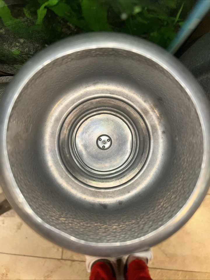 Cafetera perculadora de aluminio martillado de 8 tazas Guardian Services de colección 5 piezas PATINA Foto 3 de 4