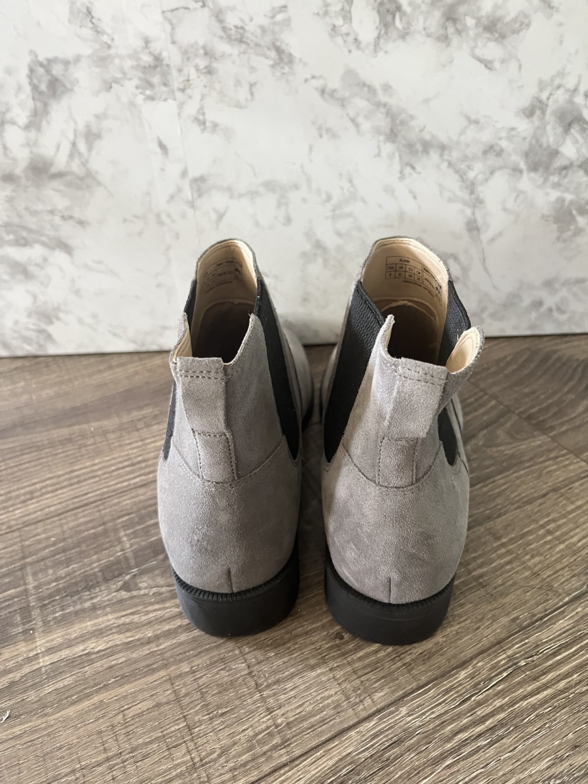 Women's Vionic Alana Solid Gray Suede Pull On Ank… - image 4