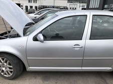 VW Bora 1J Golf 4 Tür vorn links Fahrertür Rohbau LA7W Reflexsilber Metallic
