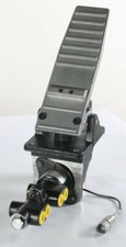 New X1104-423 Carlisle Brake Valve Assembly