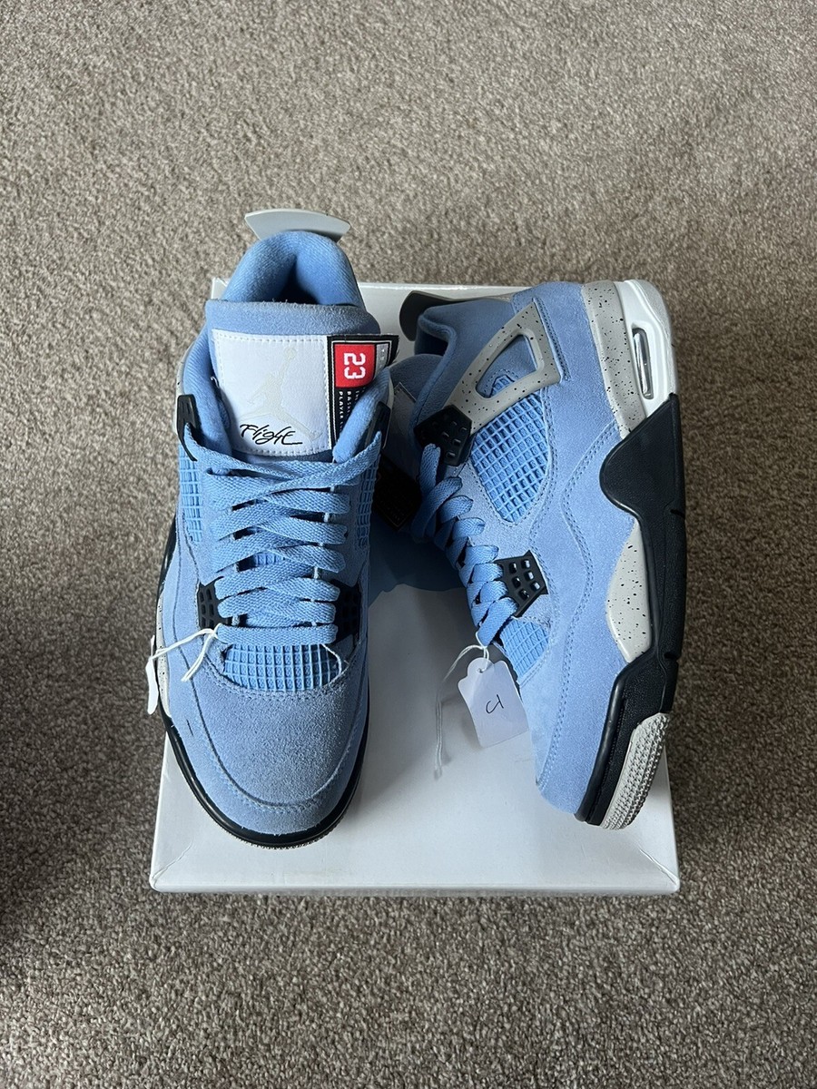 unc 4s on feet