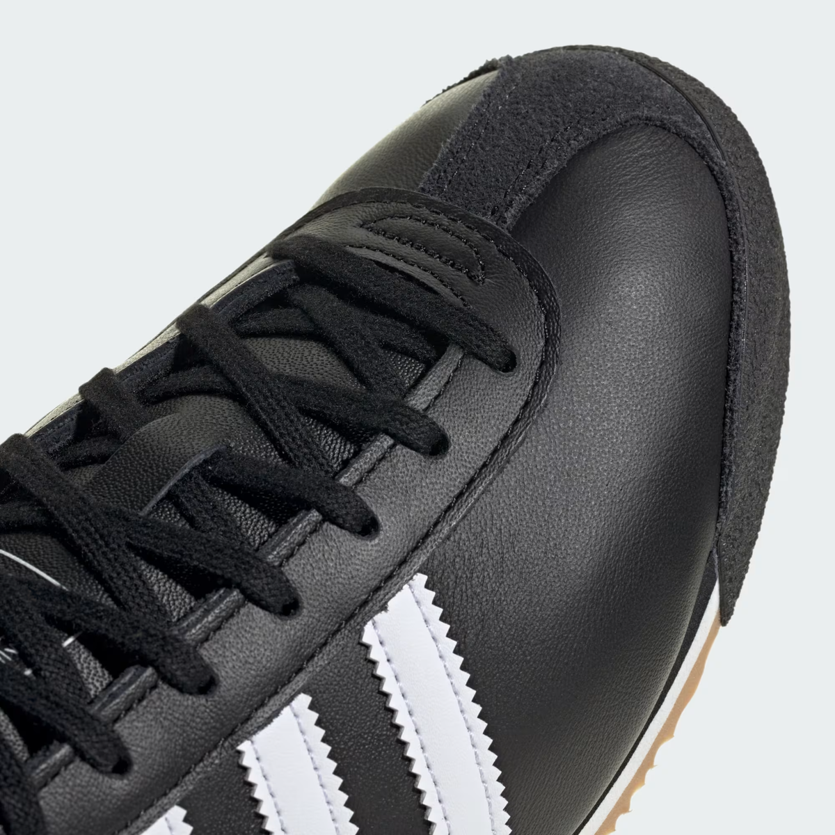 [アディダス] イタリア 70s [ITALIA 70S] コアブラック/クラウドホワイト/ガム JS1324 adidas Originals Italia 70s Core Black / Cloud White / Gum Men