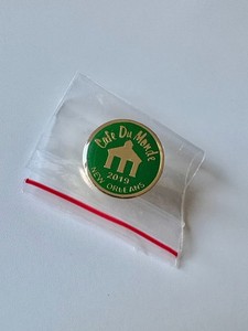 Cafe Du Monde New Orleans Collectible Lapel Enamel Pin Souvenir Green Gold 2019
