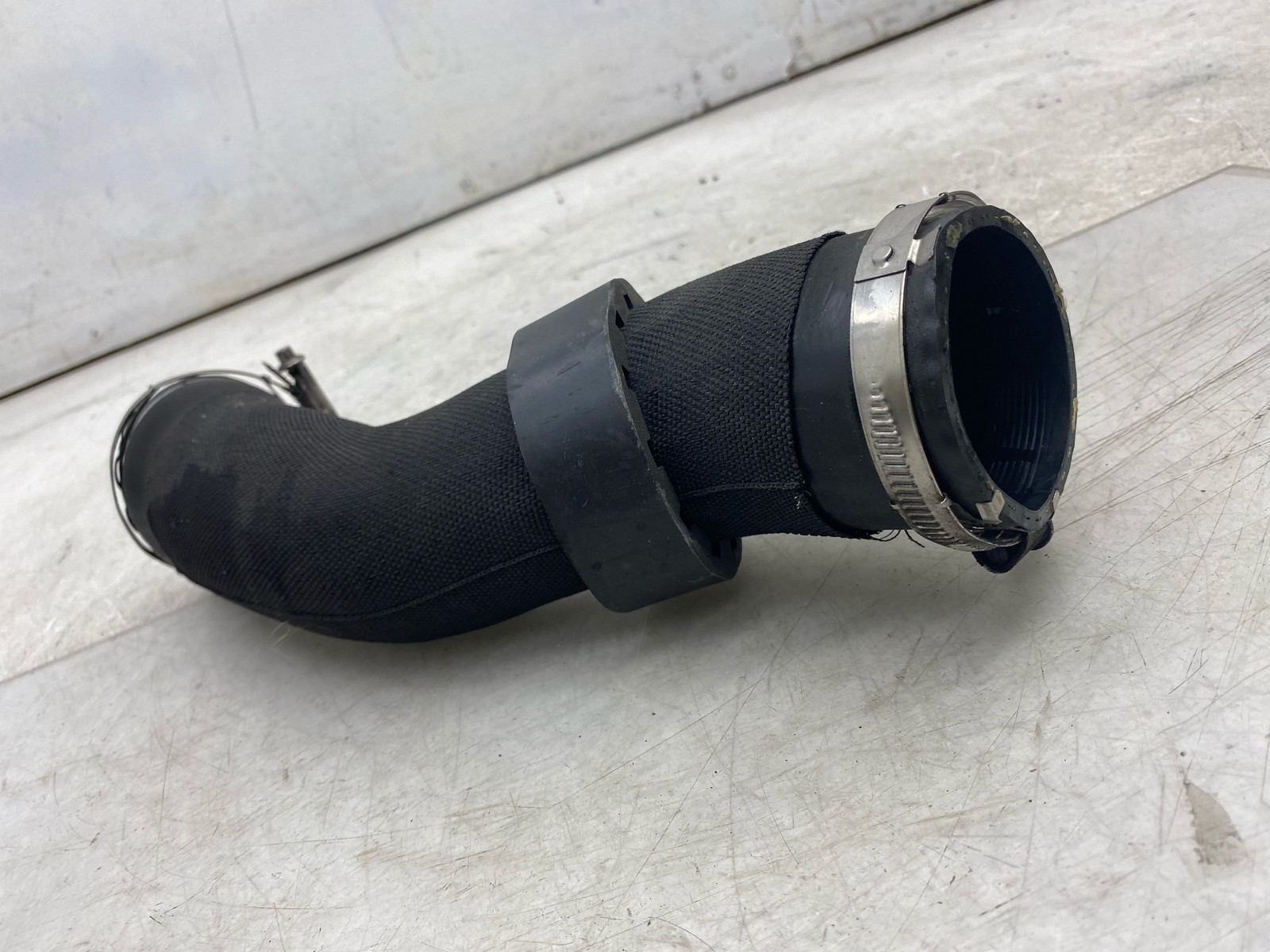 2016-2020 BENTLEY BENTAYGA 6.0L LEFT ENGINE PRESSURE HOSE PIPE DUCT TUBE SET 2