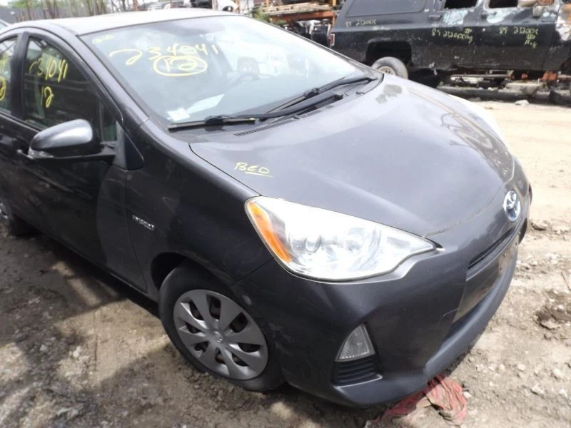 Transmission Prius C VIN B3 7th And 8th Digit Fits 12-19 PRIUS 1545098 Foto 3 de 4