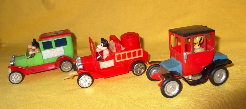 LOT 3 VTG WALT DISNEY MICKEY MOUSE & PLUTO PLASTIC TOY CARS FIRE TRUCK STUDEBAKE