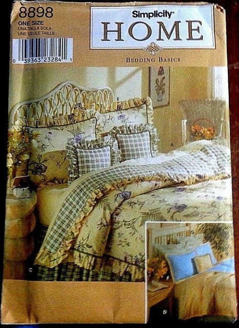 Simplicity 8898 Sewing Pattern Bedding Basics Comforter Uncut 1999