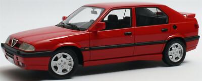 Cult Models Maßstab 1:18 Alfa Romeo 33 S QV Permanent 4 rot 1991