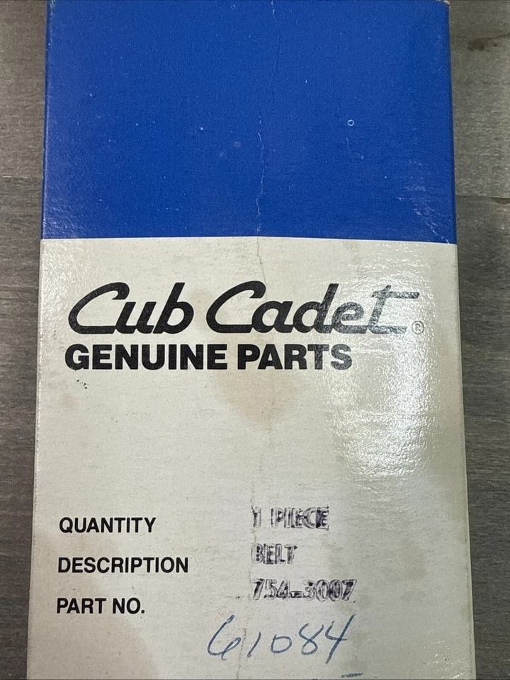 Cinturón de repuesto original OEM Cub Cadet 754-3007 957-3007 IH 61084C1 NOS Foto 3 de 4