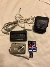 Casio EXILIM EX-Z850 8.1MP Digital Camera Silver, charger, sd cards x 5