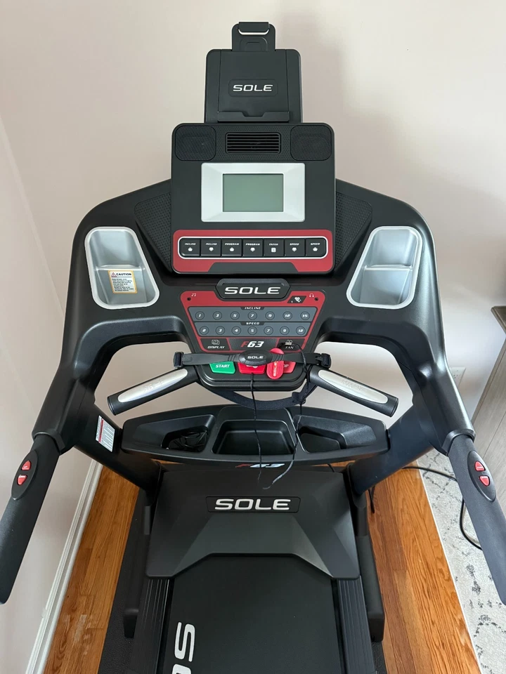 SOLE Fitness F63 Folding Treadmill with Equipment Mat - Image 4 of 4