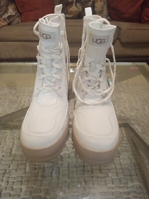 UGG