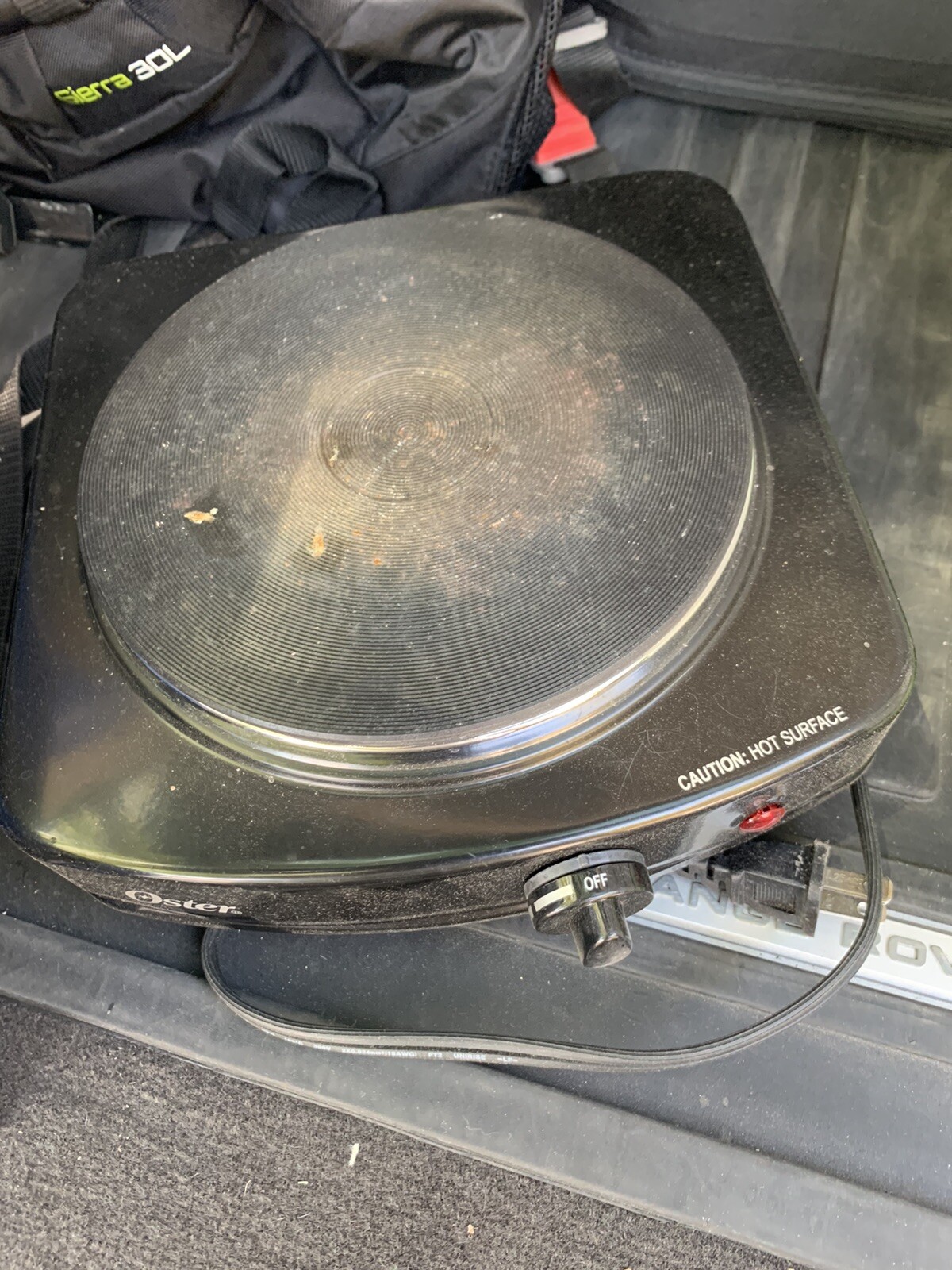 Oster Solid Single Burner Hot Plate CKSTSB100B Adjustable Temperature