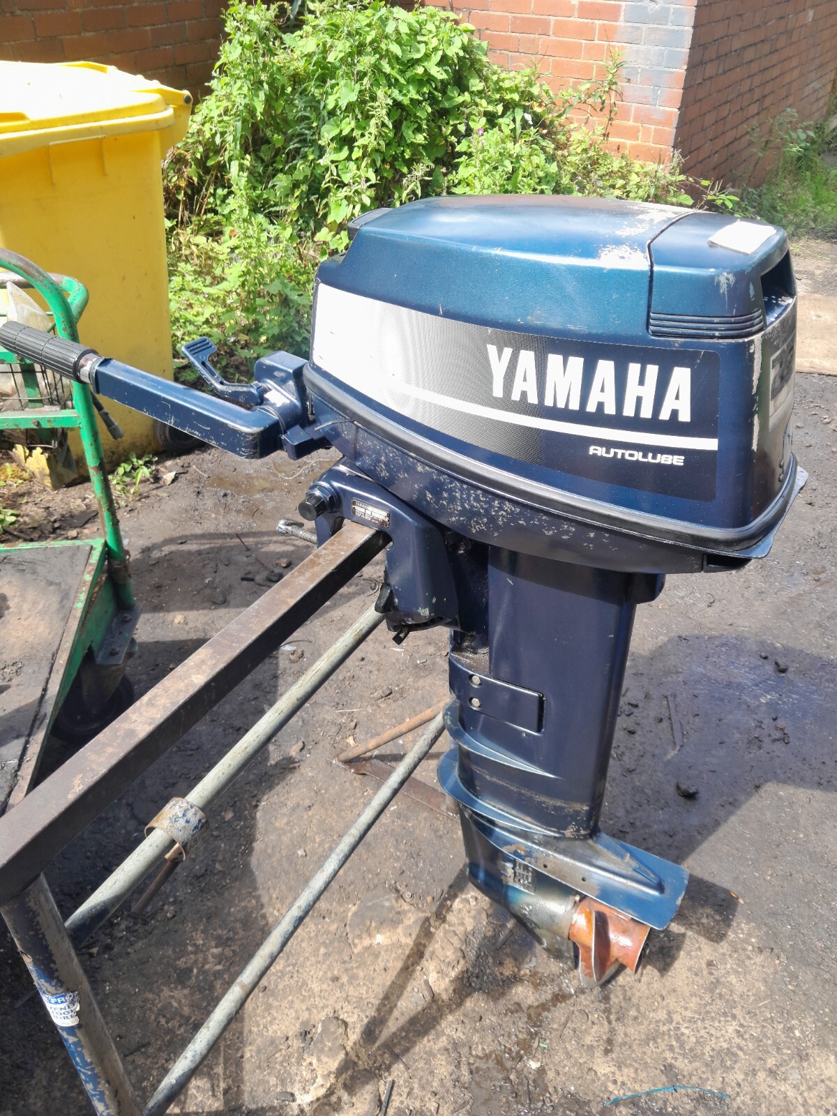 YAMAHA 25HP OUTBOARD AUTOLUBE 2STROKE LONGSHAFT eBay