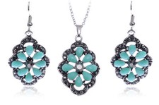 Silver Flower Turquoise Gray Rhines New Necklace Earring Set
