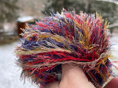 Mauna Loa Eyelash Colorful #33980 Blue Red Yellow Sand Eyelash Yarn 50gram - 第 6/9 張圖片