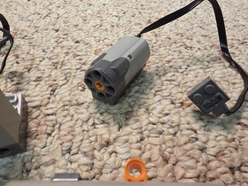 LEGO Power Functions Lot M & XL Motor 8882 8883, IR Receiver 8884, Battery 8881