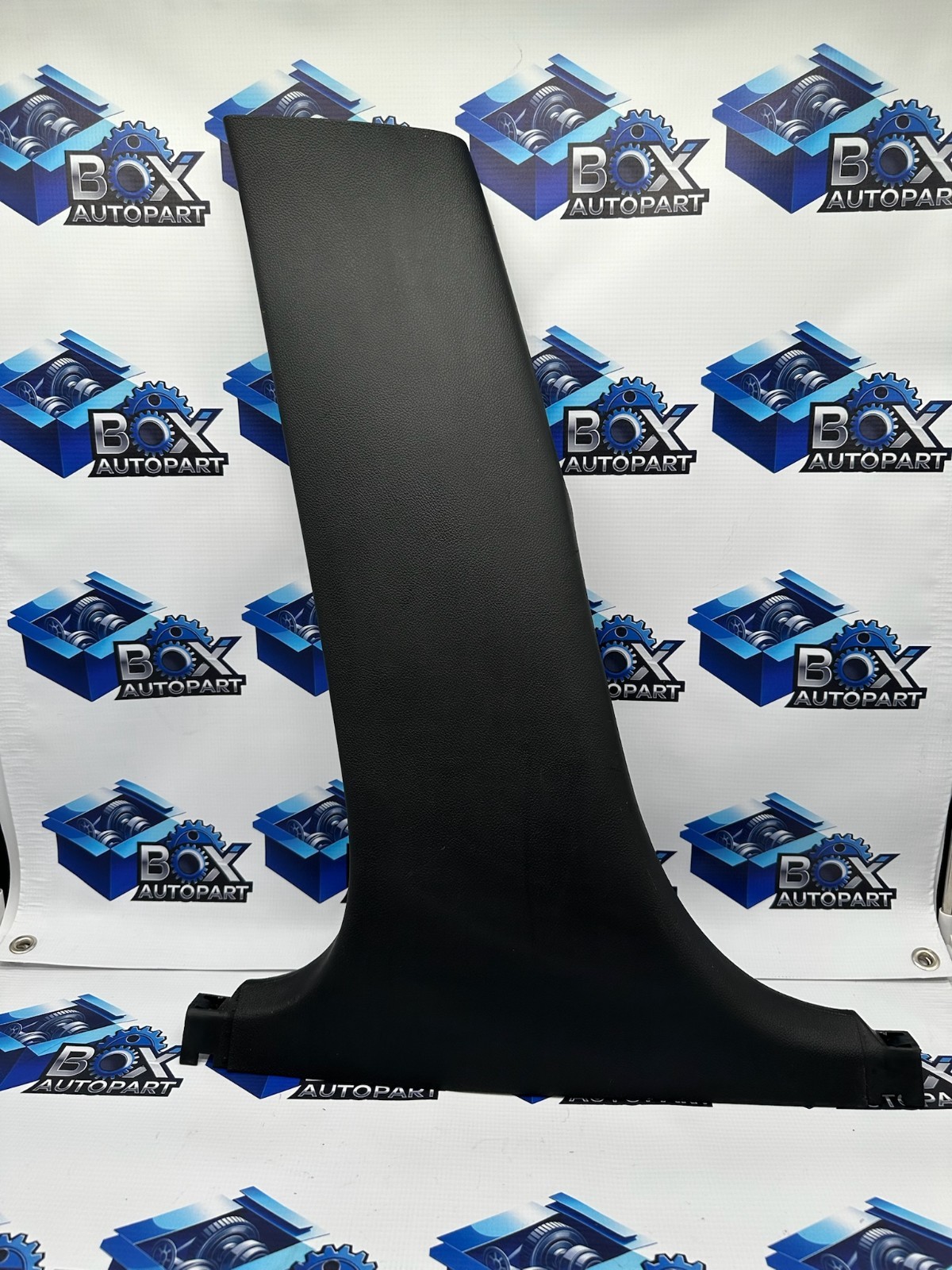 2013-2018 Cadillac ATS Left Side B Pillar Lower Trim Panel 22950844 OEM