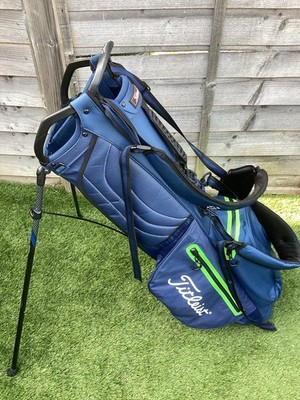 Titleist Stadry 4UP Golf Carry Standbag 3-Wege Duel Straps, Regenschutz
