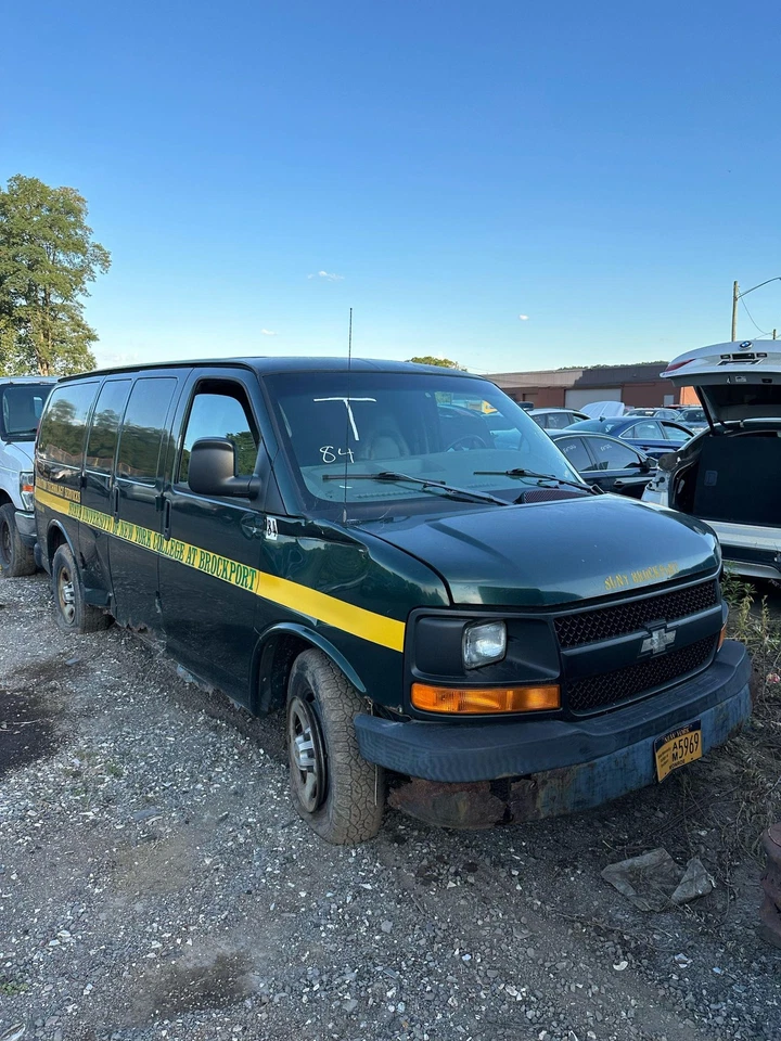 03 04 CHEVY EXPRESS 1500 Alternator - Image 2 of 4